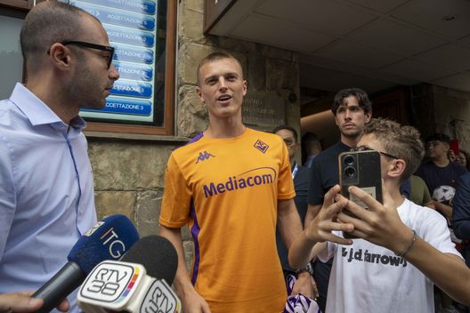 Santoni: “Viola in Nazionale? Antica tradizione. Rosa più forte? Lo dirà il campo”- immagine 2