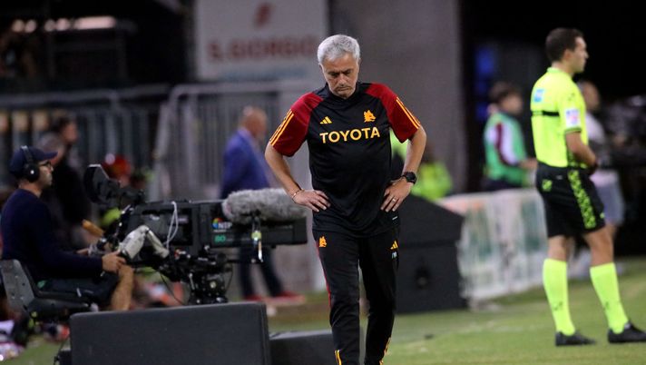 Una Roma piccola con le grandi: solo 3 vittorie su 23 nell’era Mourinho - immagine 1