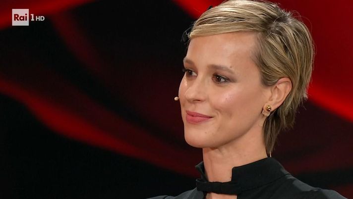 RAI1 Federica Pellegrini nella Fondazione Cecchettin: «Ho paura per il futuro di mia figlia» - immagine 1