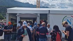 VIDEO Napoli Store, che fila! I tifosi pazzi del merchandising azzurro
