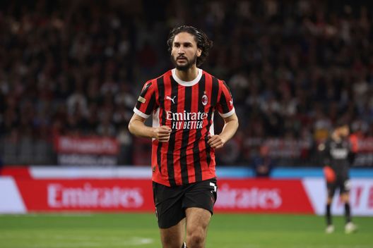 (Photo by Giuseppe Cottini/AC Milan via Getty Images) adli-yacine-foto-profilo-instagram-maglia-milan-indizio-fiorentina-calciomercato-tifosi-x