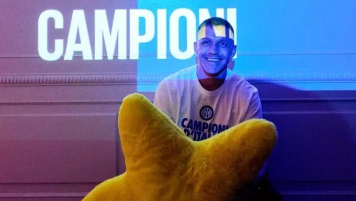 Inter, Alexis Sanchez: “Scudetto 2021 e 2024. Il calcio è amore e dedizione” - immagine 1