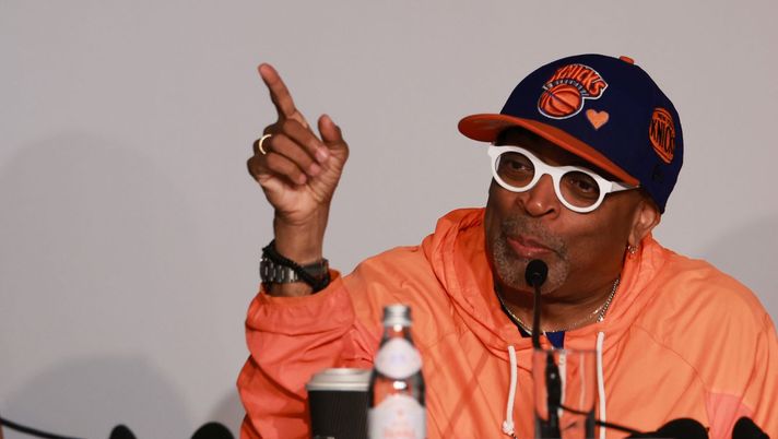 Getty Images New York Knicks campioni NBA dopo 53 anni. L’Inter a Spike Lee: “Te lo meriti, amico” - immagine 1