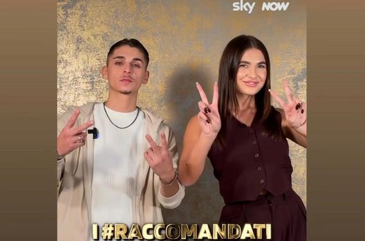 Chanel litiga con papà Totti per colpa di Pechino Express: “Alta tensione, la goccia che ha…” Chanel litiga con papà Totti per colpa di Pechino Express: “Alta tensione, la goccia che ha…” - immagine 1