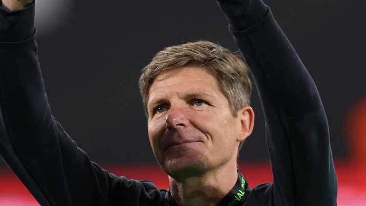 Oliver Glasner, ex allenatore Crystal Palace, piace al Milan per la panchina | AC Milan News (Credits foto: Getty Images) Milan, Rangnick punta Glasner: difesa a 'tre', ma tattica diversa da Allegri. Ecco l'analisi