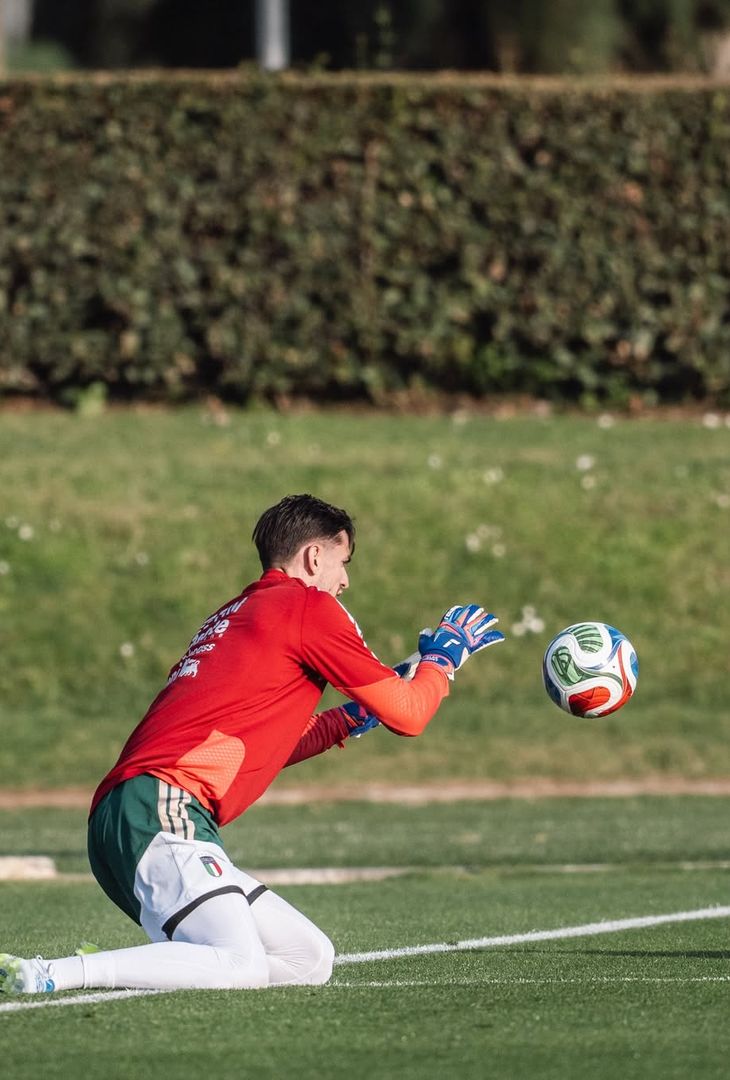 L’Italia chiamò! Gli scatti dei partenopei con la maglia della Nazionale – GALLERY - immagine 13