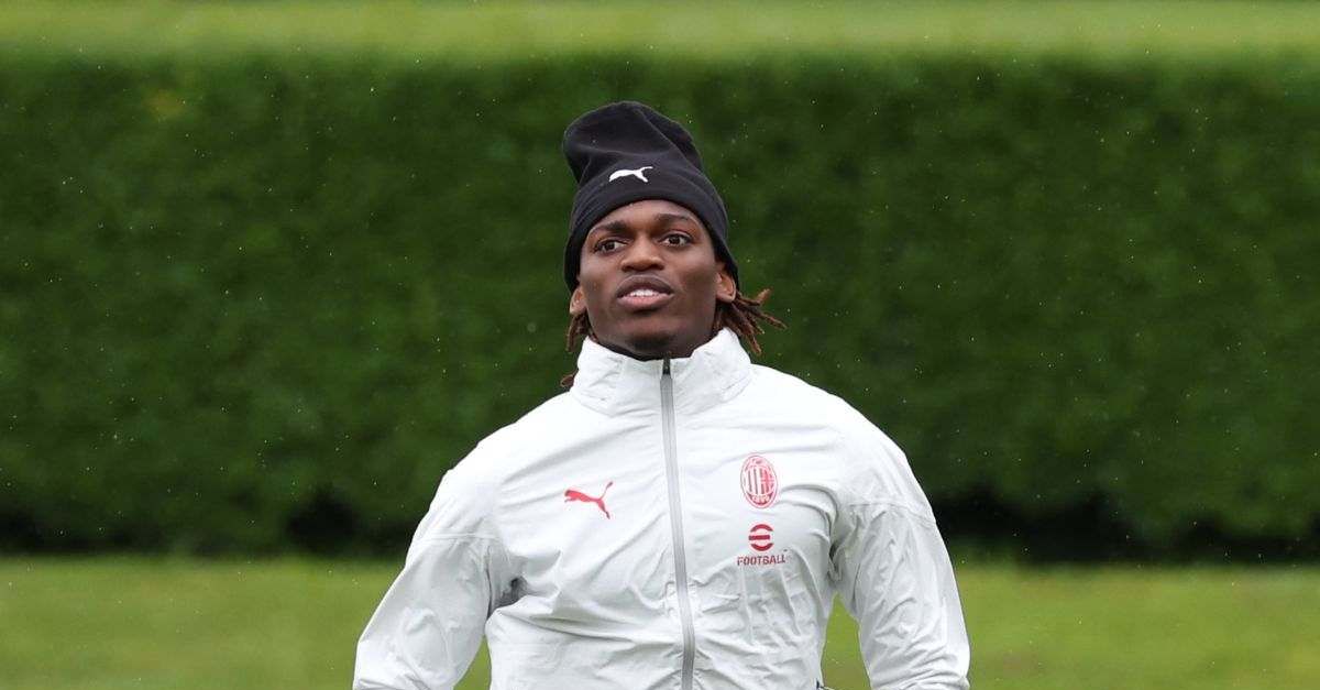Milan, Leao a un bivio: il Barcellona e la voglia di Tare Milan, Leao a un bivio: il Barcellona e la voglia di Tare
