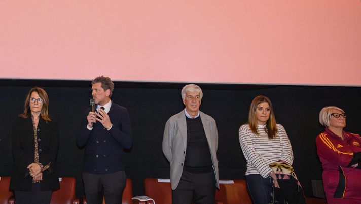 Amami e Basta: la Roma contro la violenza di genere. Presente anche Gasperini - immagine 1