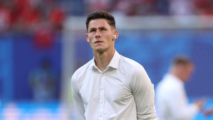 HAMBURG, GERMANY - JUNE 26: Martin Vitik of Czechia inspects the pitch prior to the UEFA EURO 2024 group stage match between Czechia and Turkiye at Volksparkstadion on June 26, 2024 in Hamburg, Germany. (Photo by Alex Livesey/Getty Images) ULTIM’ORA – I convocati del Bologna: out Vitik, il motivo! La scelta su Cambiaghi, Rowe e Immobile - immagine 1
