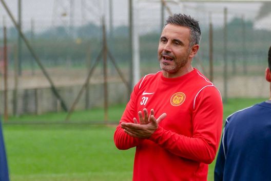 Marco Marchionni, allenatore Ravenna Marco Marchionni sulla Serie A