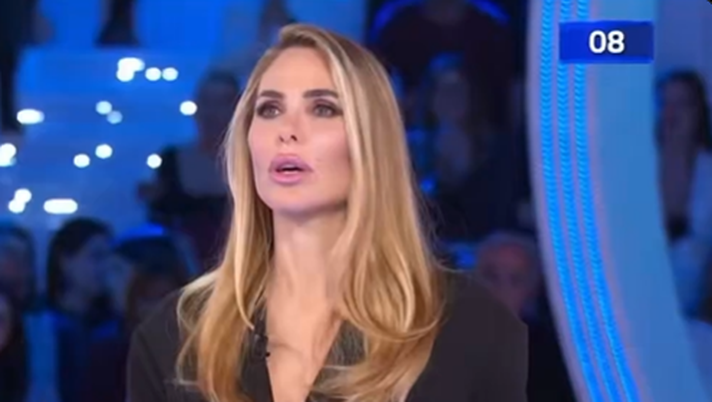 Ilary Blasi ironica sulla Nazionale: “Le vere pippe al sugo sono loro!” VIDEO - immagine 1