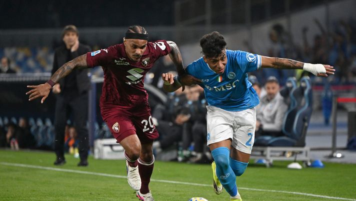 Toro, ancora in difficoltà Lazaro: a Napoli 16 palloni persi e un errore sul gol - immagine 1