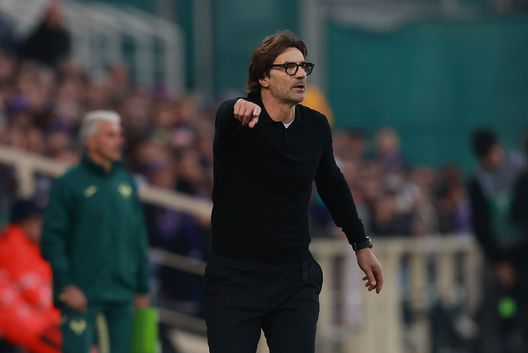 Paolo Vanoli durante la partita di Serie A tra Fiorentina e Hellas Verona allo stadio Artemio Franchi il 14 dicembre 2025 a Firenze. (Foto di Gabriele Maltinti/Getty Images) Losanna Fiorentina