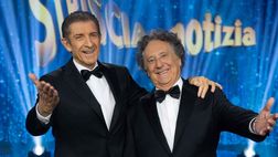 Prima puntata di Striscia La Notizia: Guest Star Del Piero e Maria De Filippi. Tapiro a Fiorello