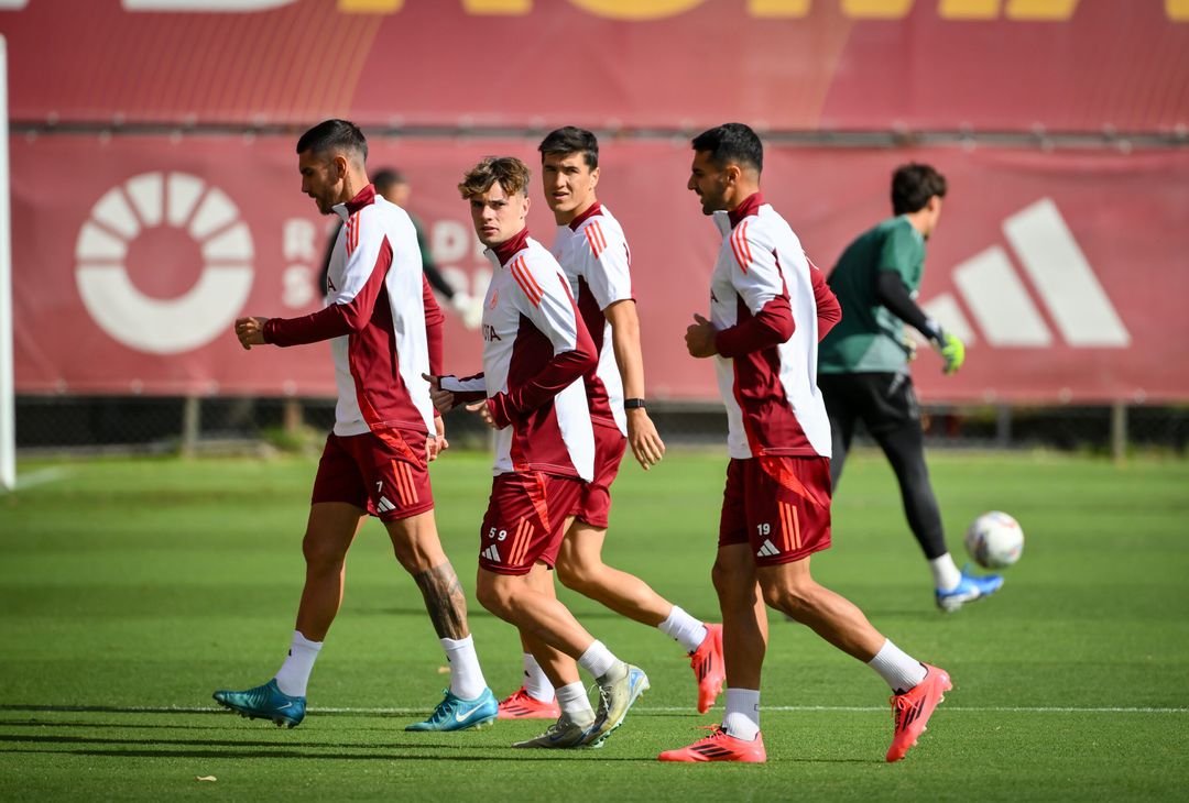 Trigoria, la rifinitura alla viglia della sfida contro il Monza – FOTO GALLERY - immagine 13