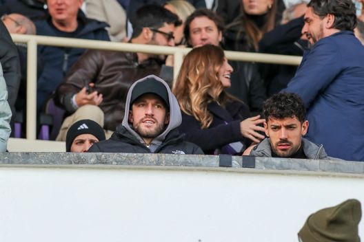 GERMOGLI PH: 2 FEBBRAIO 2025 FIRENZE STADIO ARTEMIO FRANCHI SERIE A FIORENTINA VS GENOA NELLA FOTO BIRAGHI E MARI Biraghi