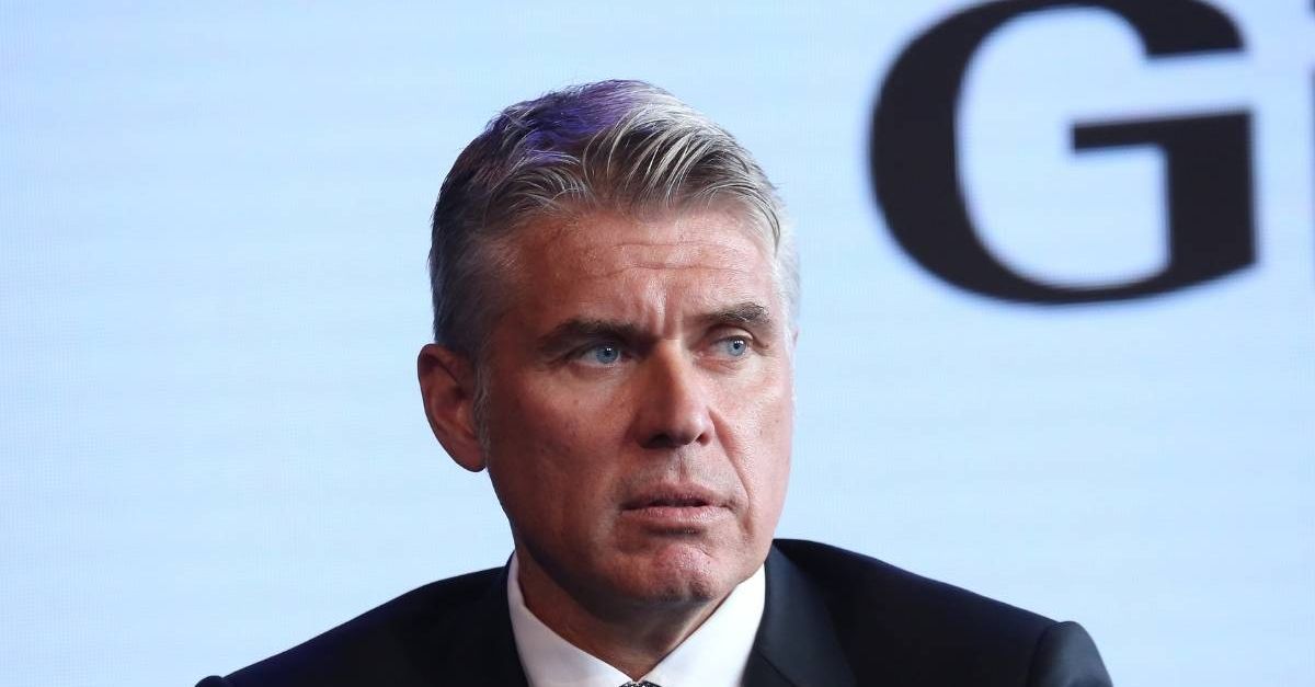 rosetti direttore arbitri uefa var preferiamo intervenire meno a video e lasciare la decisione sul campo da Pianetamilan.it rosetti direttore arbitri uefa var preferiamo intervenire meno a video e lasciare la decisione sul campo