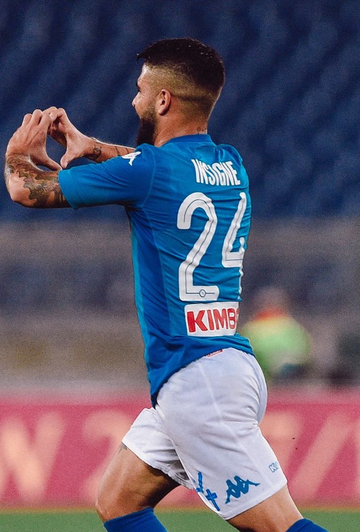 Dal “Matador” Cavani alla magia di Osimhen: Roma-Napoli negli anni – GALLERY - immagine 9