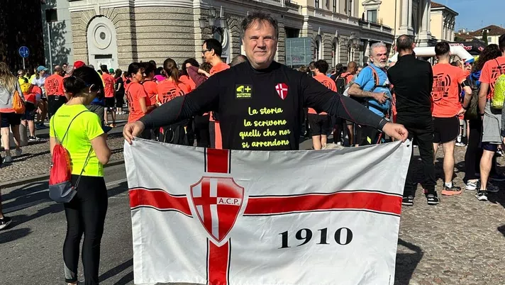 E adesso… si corre. Diego Rossetto alla PdMarathon, Spagnoli si prepara per il pellegrinaggio - immagine 1