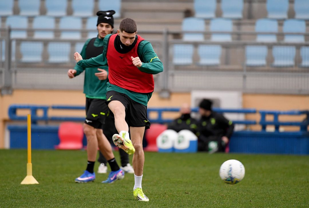 Lazio, dopo la Juve il ritiro a Coverciano: le immagini dell’allenamento – GALLERY - immagine 33