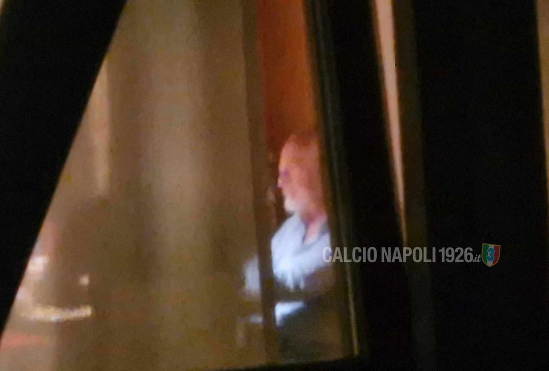 GALLERY De Laurentiis e Gollini giocano a carte all’interno dell’hotel Rosatti!- immagine 1