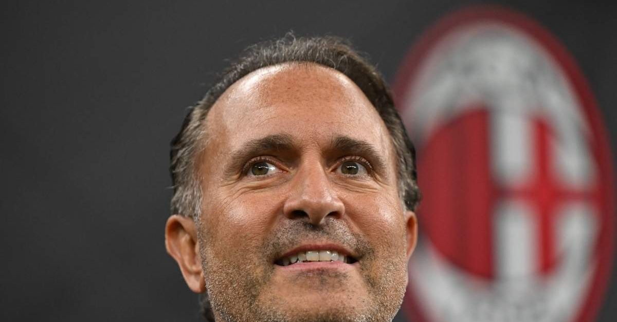 Lo youtuber Kush ne è sicuro: “Cardinale mi ha detto che non venderà mai il Milan” Lo youtuber Kush ne è sicuro: “Cardinale mi ha detto che non venderà mai il Milan”