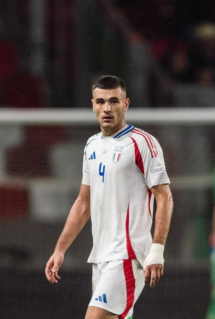 GALLERY Azzurri impegnati con la Nazionale: i suggestivi scatti sotto la pioggia- immagine 1