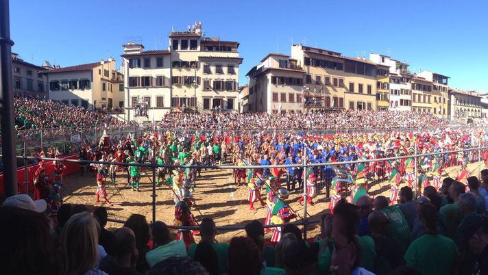 Calcio storico: oggi il giorno della finale tra Azzurri e Rossi - immagine 1