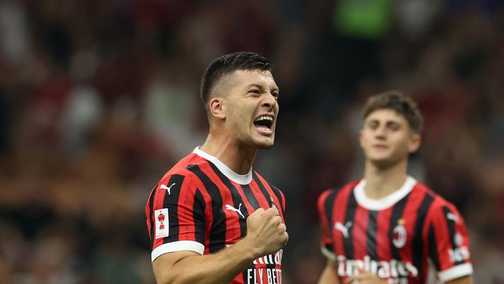 esultanza gol Luka Jovic AC Milan amichevole Milan-Monza 3-1 Trofeo Silvio Berlusconi 2024