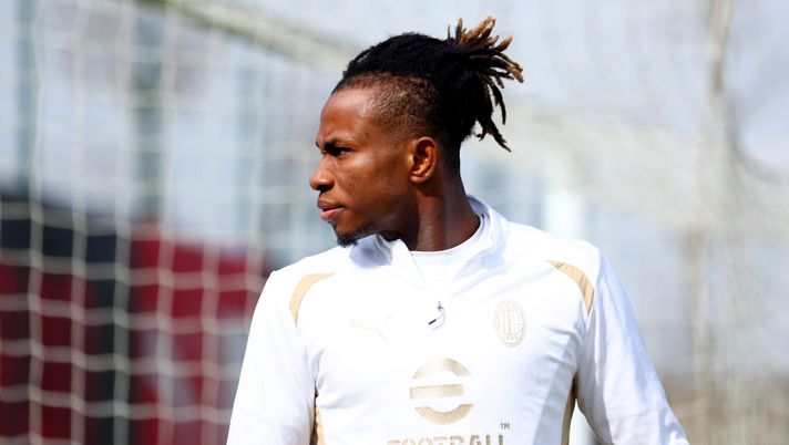 Milan, operazione cessioni: Il Betis punta su Chukwueze e Emerson - immagine 1