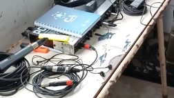 Tristán Suárez, il telecronista rifiuta il caffè: lavora già in una topaia…