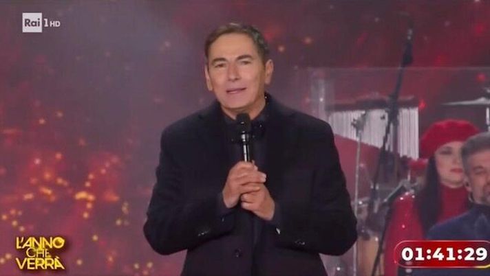 Ricchi e Poveri, parolaccia in diretta nel Capodanno di Rai 1: Liorni si scusa così  Ricchi e Poveri, parolaccia in diretta nel Capodanno di Rai 1: Liorni si scusa così - immagine 1