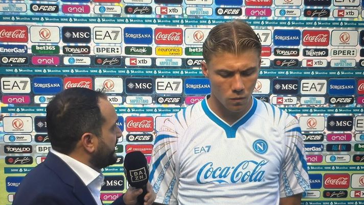 Hojlund: “Felice di continuare a Napoli. Conte? Non ci ha ancora comunicato nulla!” Hojlund: “Felice di continuare a Napoli. Conte? Non ci ha ancora comunicato nulla!” - immagine 1