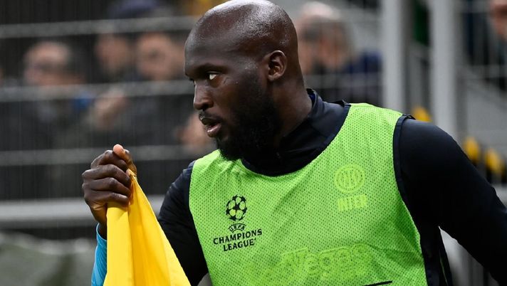 Sky: “Lukaku ha chiamato l’Inter nella notte per ricomporre. Ausilio gli ha detto…” - immagine 1