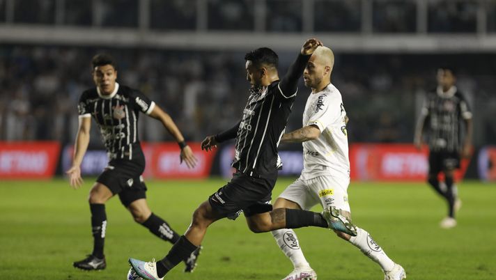 Classico Alvinegro, la rivalità tra Corinthians e Santos che va oltre il campo - immagine 1