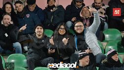 FOTOTIFO Palermo-Bari 3-0, gli scatti ai tifosi al “Renzo Barbera” (GALLERY)
