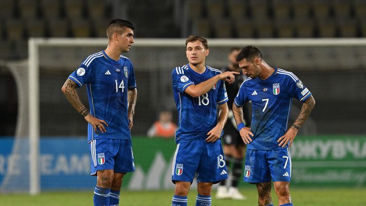 Barella, Mancini e Politano, qui durante il match fra Macedonia del Nord e Italia