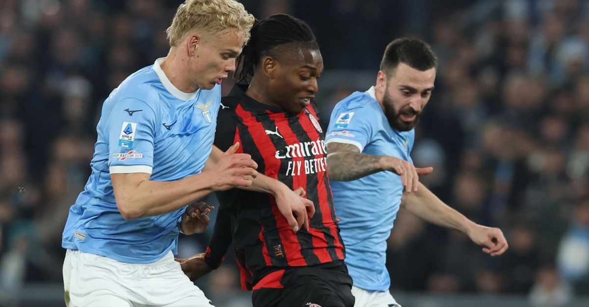 leao sostituito in lazio milan rabbia e capricci un momento surreale sul quale fare chiarezza da Pianetamilan.it leao sostituito in lazio milan rabbia e capricci un momento surreale sul quale fare chiarezza