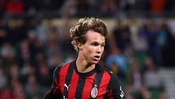 Pellegatti su Comotto: “Un 2008 il grande colpo del Milan del 2026”. Poi l’avviso su André