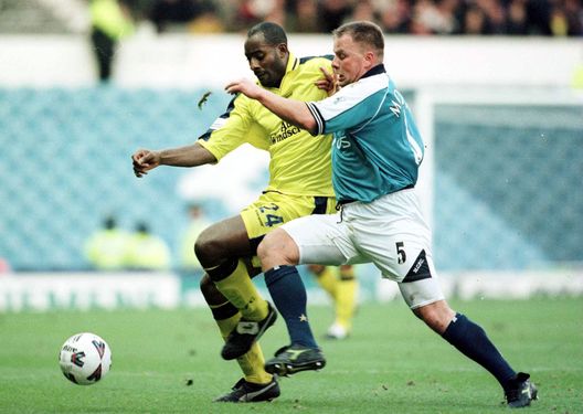 L’ex capitano del City Andy Morrison annuncia: “Ho la sindrome di Ramsay Hunt”- immagine 2