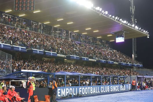 EMPOLI, ITALY - SEPTEMBER 29: General view of the fans during the Serie A match between Empoli and Fiorentina at Stadio Carlo Castellani on September 29, 2024 in Empoli, Italy. (Photo by Gabriele Maltinti/Getty Images) Corsi: “Fiorentina a Empoli? Noi siamo spettatori, capisco possa essere un peso”- immagine 2