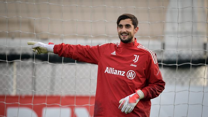 Mattia Perin (Photo by Daniele Badolato - Juventus FC via Getty Images) perin juventus