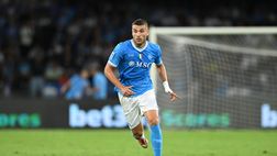 Il Psv prende in giro il Napoli in italiano: “Buongiorno!” – LA FOTO