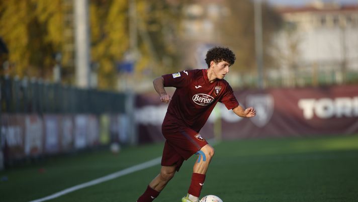 ORBASSANO, ITALY - NOVEMBER 30: Matteo Dimitri of Torino Primavera in action during the Primavera 1 match between Torino U20 and Monza U20 at stadium Valentino Mazzola on November 30, 2024 in Orbassano, Italy. Photo: Nderim Kaceli Primavera, Matteo Dimitri riparte dalla Sammaurese - immagine 1