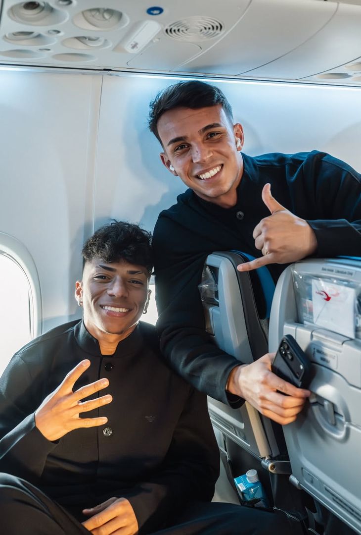 Azzurri atterrati a Genova: c’è Rrahmani! Santos e Giovane si mettono in posa GALLERY- immagine 1