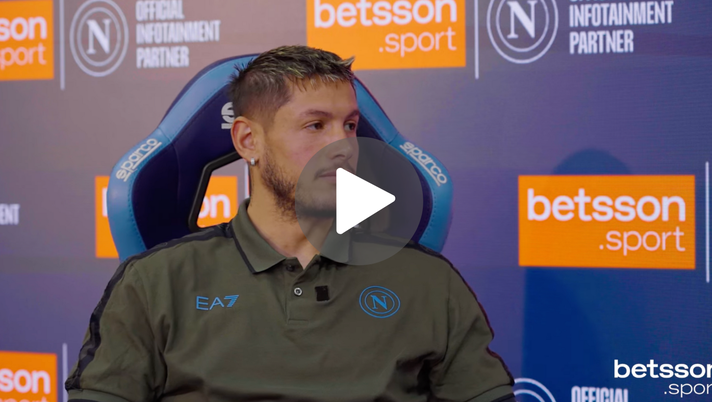 Mazzocchi: “Indossare la maglia del Napoli è un onore. Conte? Ti lavora nella testa” - immagine 1