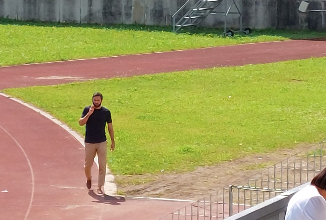 Il club manager azzurro fa le veci del DS questa mattina al campo di Carciato