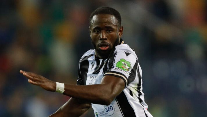 UDINE, ITALY - OCTOBER 25: Keinan Davis of Udinese in action during the Serie A match between Udinese and Cagliari at Stadio Friuli on October 25, 2024 in Udine, Italy. (Photo by Timothy Rogers/Getty Images) Udinese, le novità sulle condizioni di Davis e cosa filtra sul suo rientro contro la Roma - immagine 1