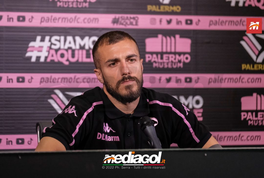 FOTO RITIRO PALERMO, la conferenza stampa di Nicola Valente (Gallery) - immagine 29