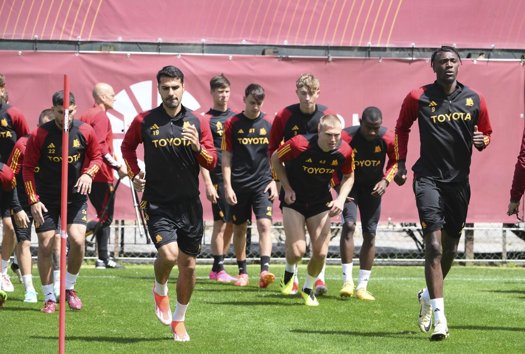 Verso Roma-Juventus: l’allenamento a Trigoria – FOTO GALLERY - immagine 10